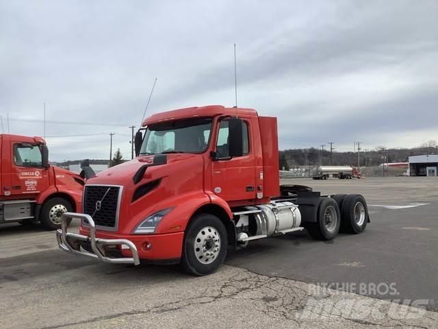 Volvo VNR Тягачі