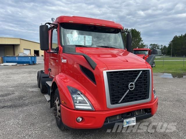 Volvo VNR Тягачі