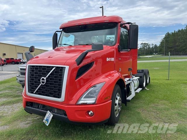 Volvo VNR Тягачі