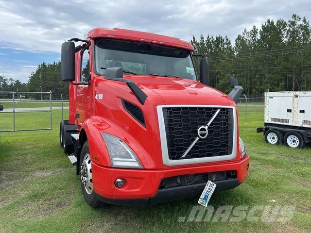Volvo VNR Тягачі