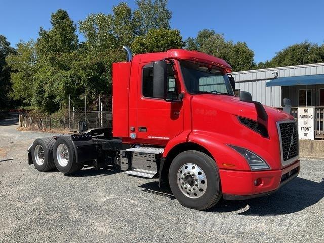 Volvo VNR Тягачі