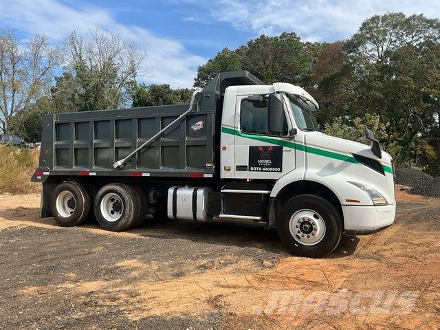 Volvo VNR Самоскиди