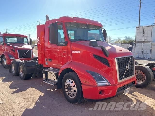 Volvo VNR Тягачі