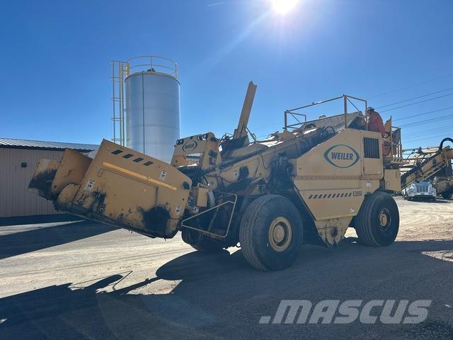 Weiler E2850 Машини для перевезення матеріалів