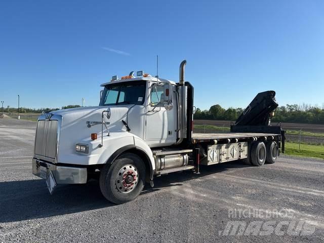 Western Star  Вантажівки-платформи/бокове розвантаження