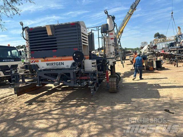 Wirtgen SP25 Бетоноукладачі