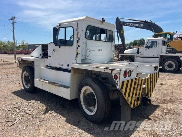  Wollard MB4 Тягачі колісні