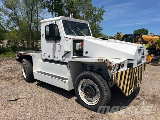  Wollard MB4 Тягачі колісні