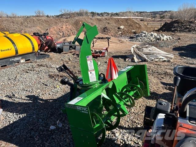 Woods SB74C Снігомітли