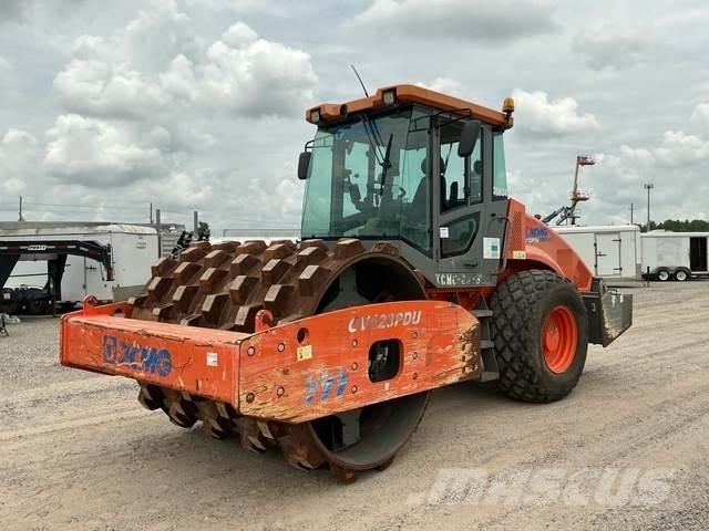 XCMG CV123PDU Грунтові котки
