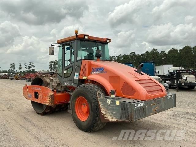 XCMG CV123PDU Грунтові котки