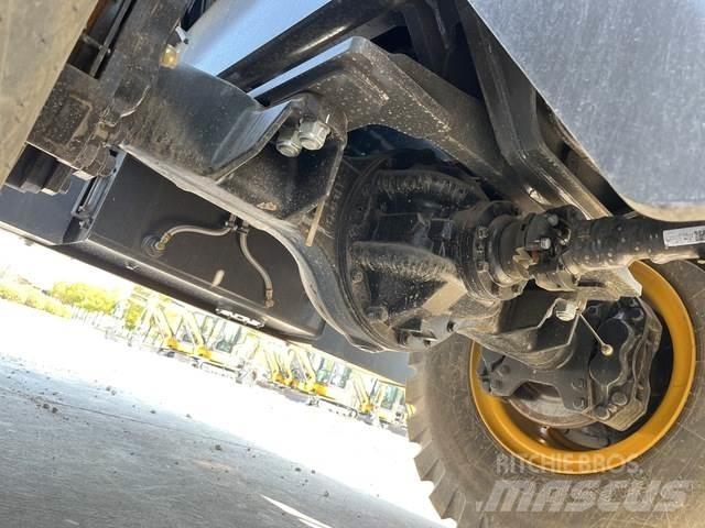 XCMG XC956 Фронтальні навантажувачі