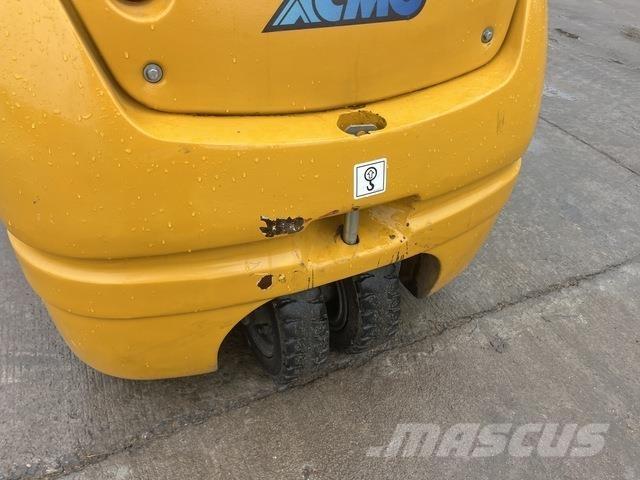 XCMG XCB-TW Електронавантажувачі