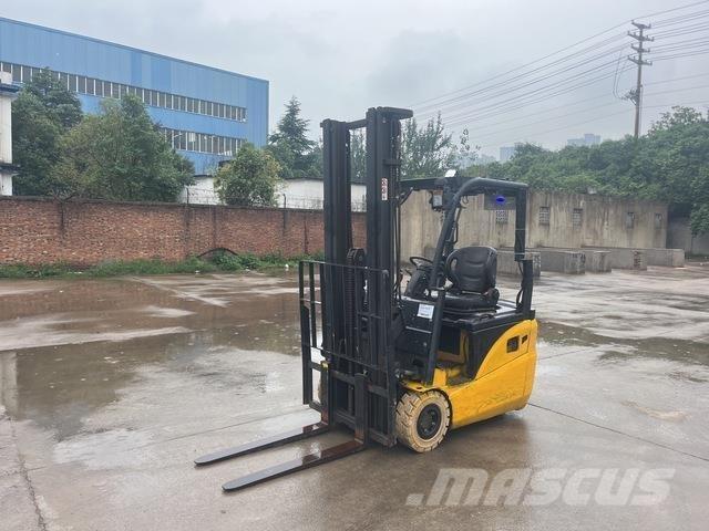XCMG XCB-TW18 Електронавантажувачі