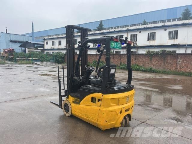 XCMG XCB-TW18 Електронавантажувачі