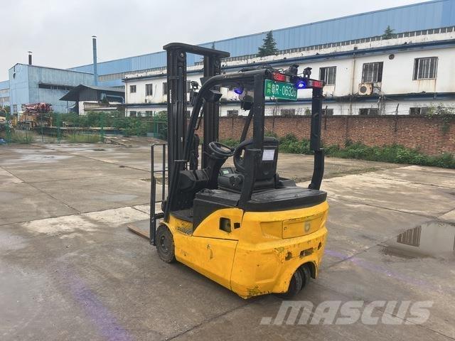 XCMG XCB-TW18 Електронавантажувачі