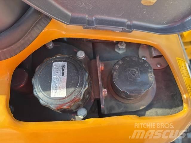 XCMG XE17U Міні-екскаватори < 7т
