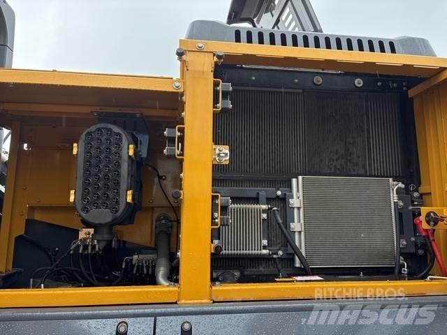 XCMG XE380CIV Гусеничні екскаватори