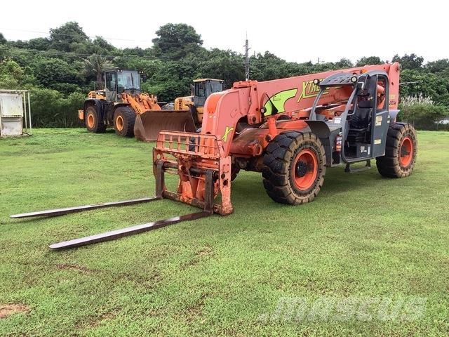 Xtreme XR2034 Телескопічні навантажувачі