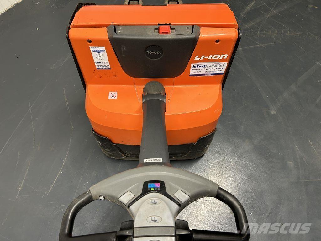 BT LWE200 - Lithium Ion Штабелери