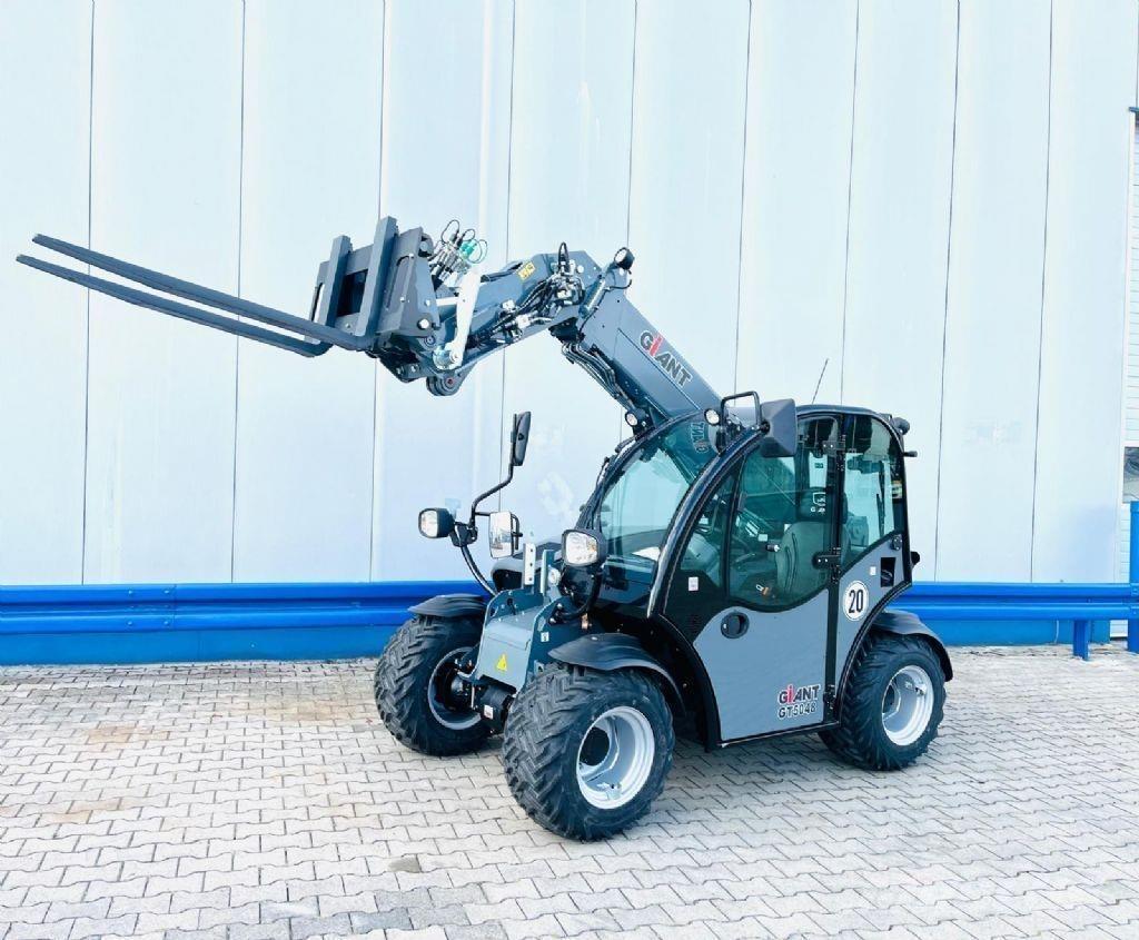 GiANT GT5048 Телескопічні навантажувачі