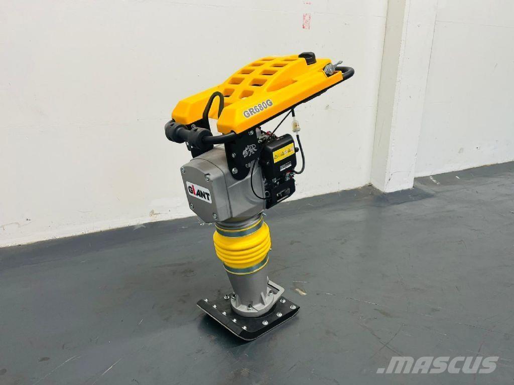 GiANT Stampfer GR680G Запчастини для ущільнювального обладнання