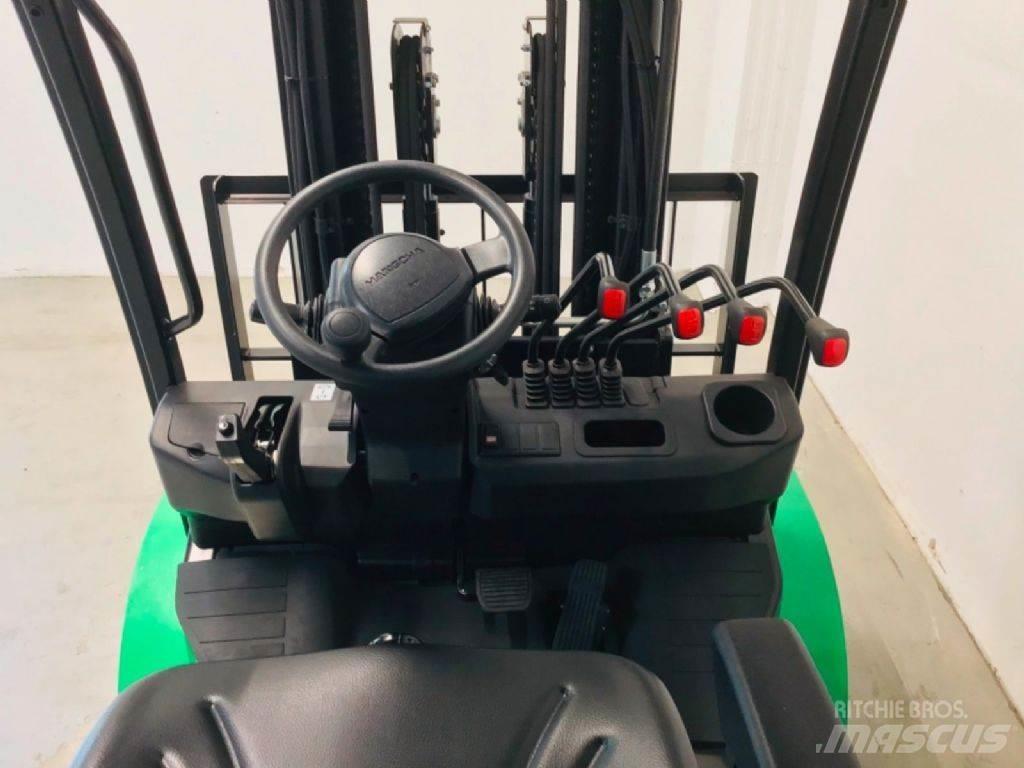 Hangcha CPD30-XD6-SI21 Електронавантажувачі