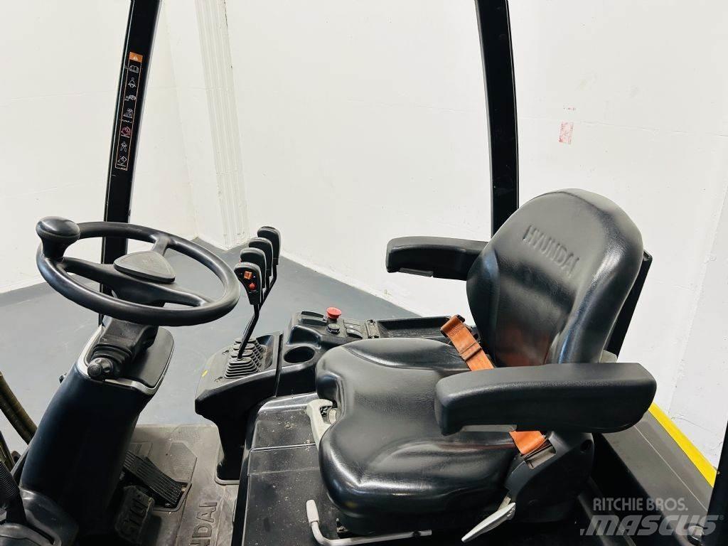 Hyundai 15BT-9 Електронавантажувачі