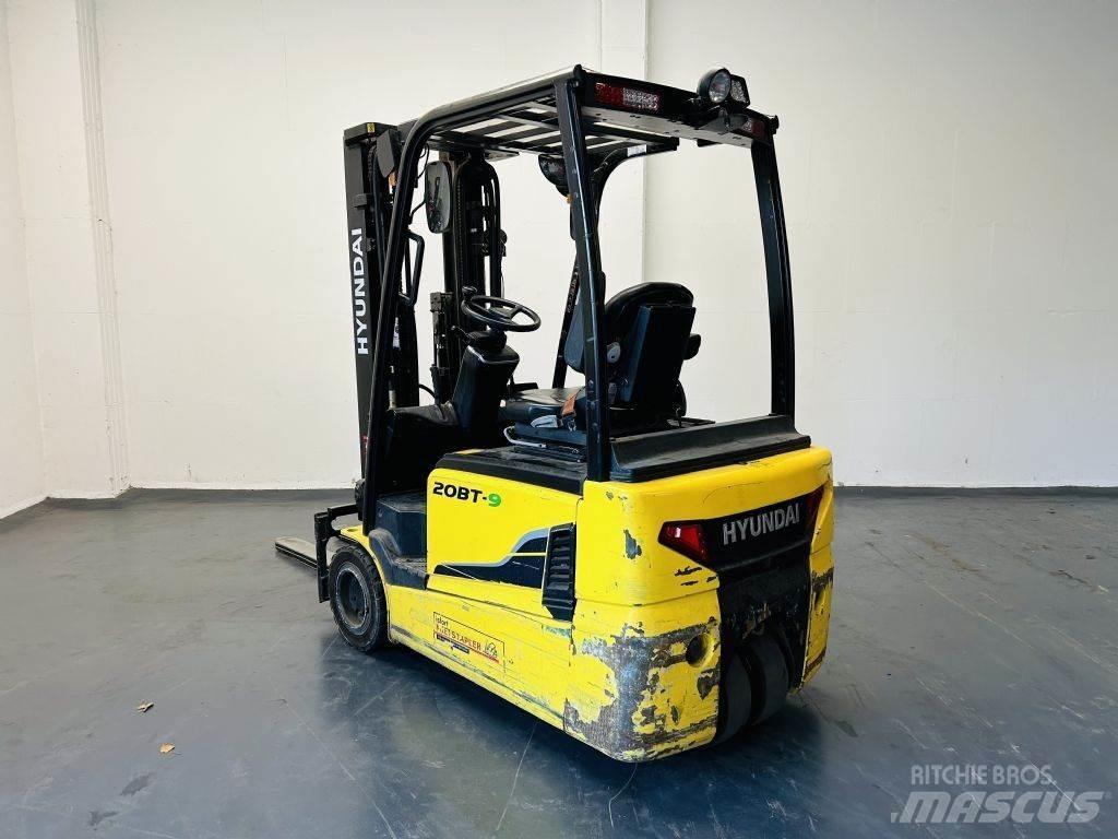 Hyundai 20BT-9 Електронавантажувачі