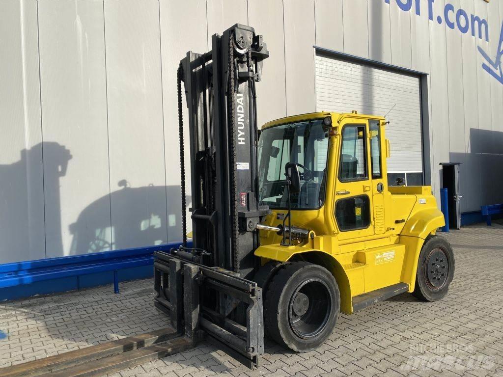 Hyundai 80D-7E Дизельні навантажувачі