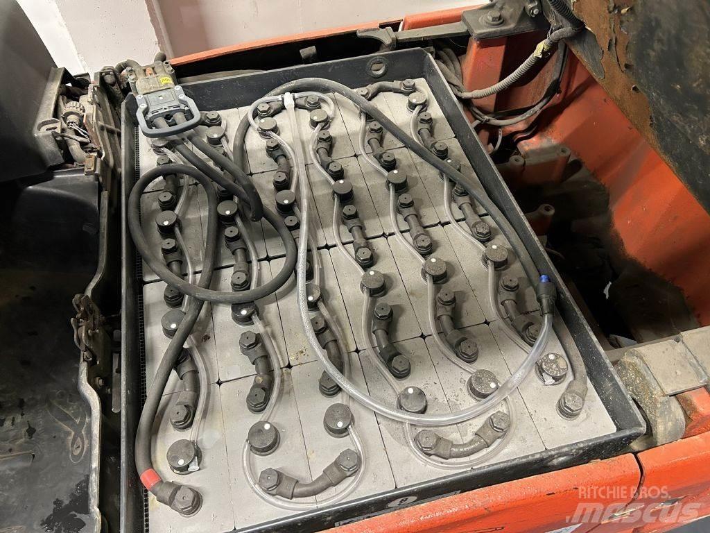 Linde E16H-01 Електронавантажувачі