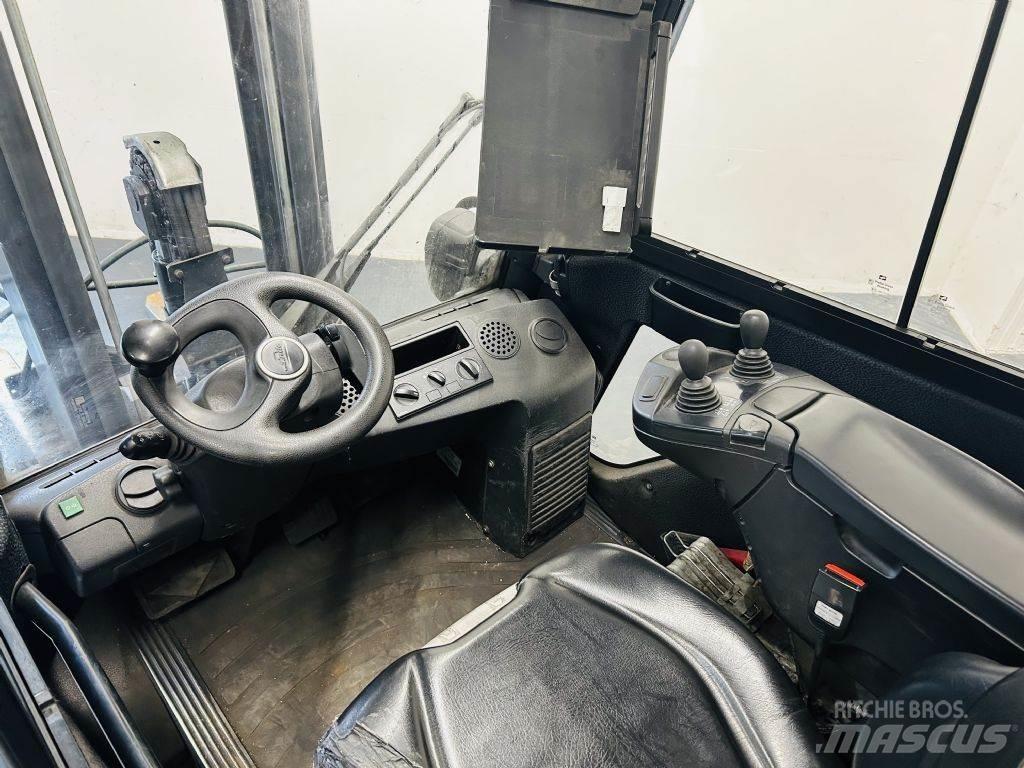 Linde H35D Дизельні навантажувачі