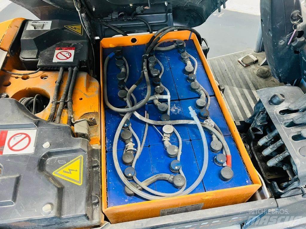 Still RX50-15 Електронавантажувачі
