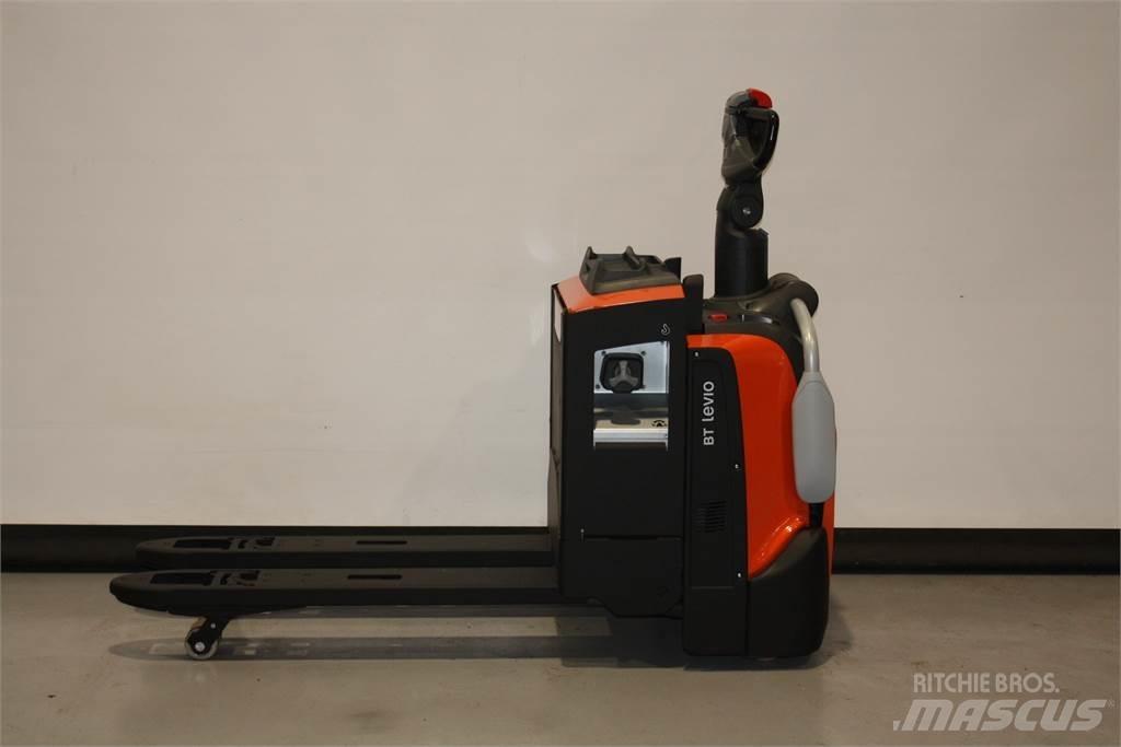Toyota LPE220 Штабелери