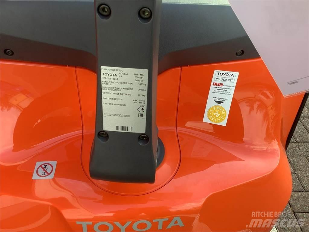 Toyota SWE145L Ручний візок