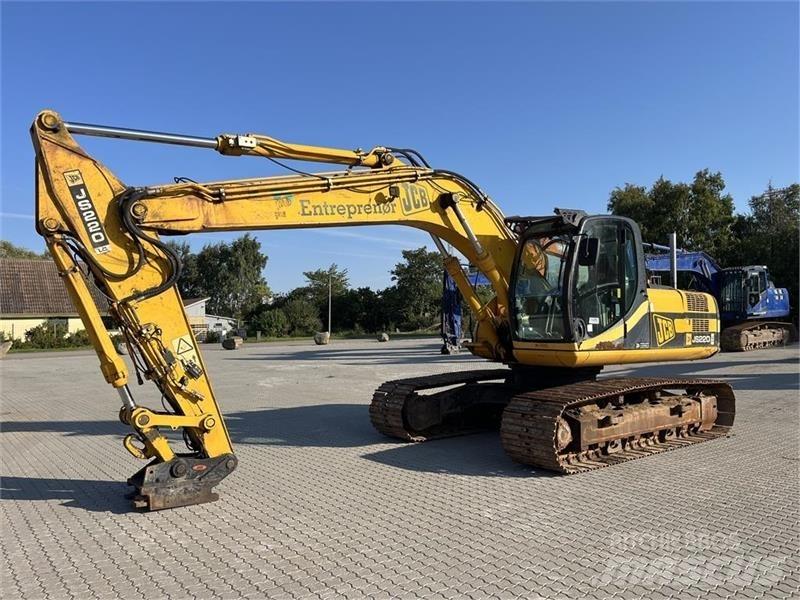 JCB JS220LC Гусеничні екскаватори