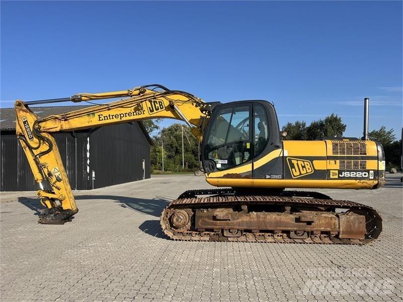 JCB JS220LC Гусеничні екскаватори