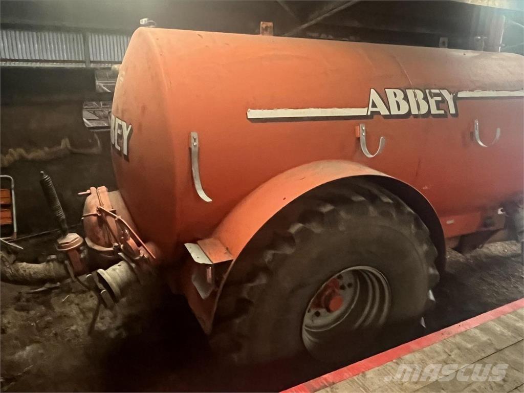 Abbey 2000VT Розсіювачі гною