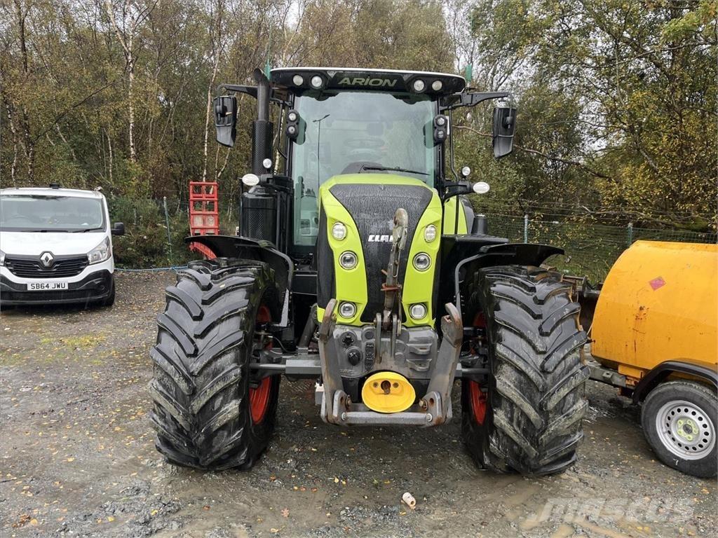 CLAAS ARION 650 Трактори