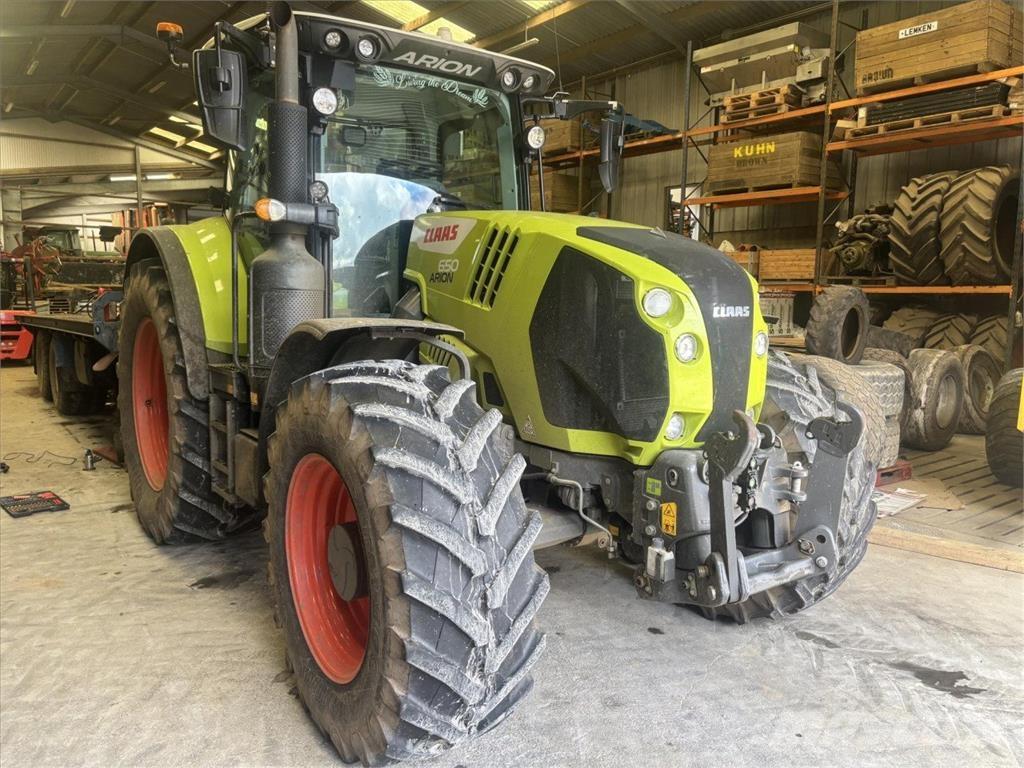 CLAAS ARION 650 Трактори
