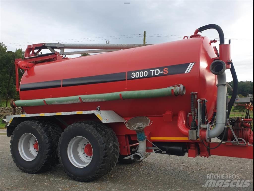 Hi-Spec 3000 TD-S Розсіювачі гною