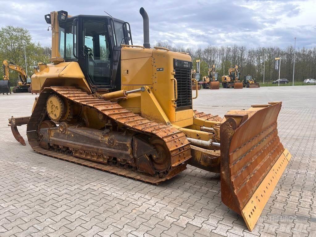 CAT D6N XL Гусеничні бульдозери