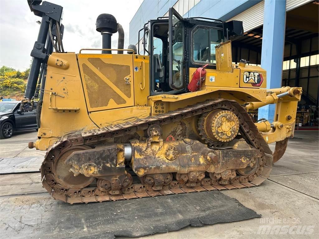 CAT D8T Гусеничні бульдозери