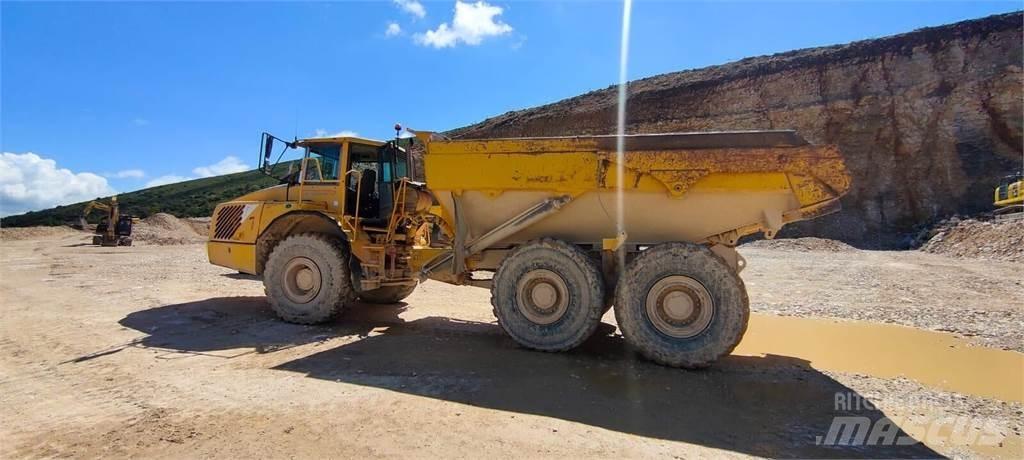 Volvo A35D Зчленовані самоскиди