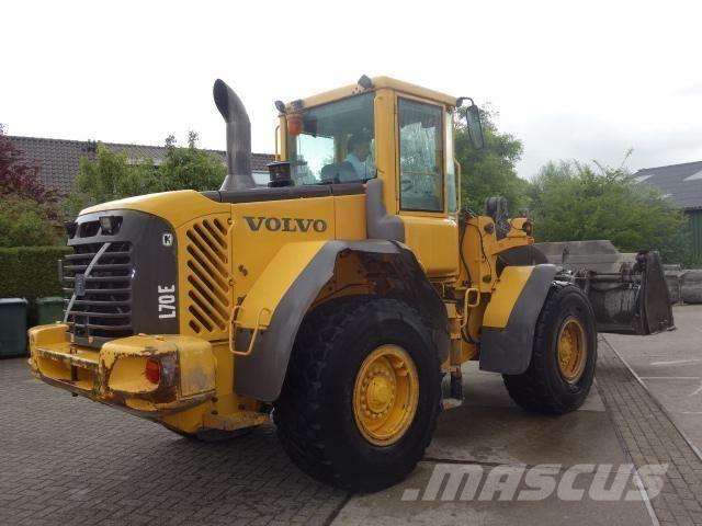 Volvo L70E Фронтальні навантажувачі