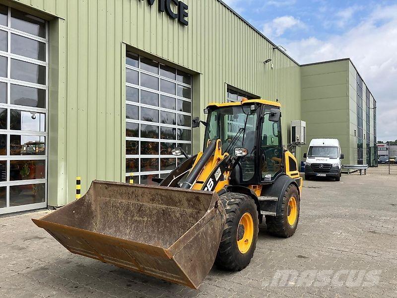 JCB 409 Фронтальні навантажувачі