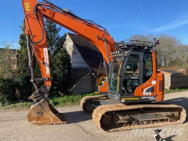 Doosan DX140LCR Гусеничні екскаватори
