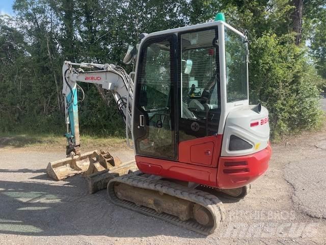 Takeuchi TB230 Середні екскаватори 7т. - 12т.
