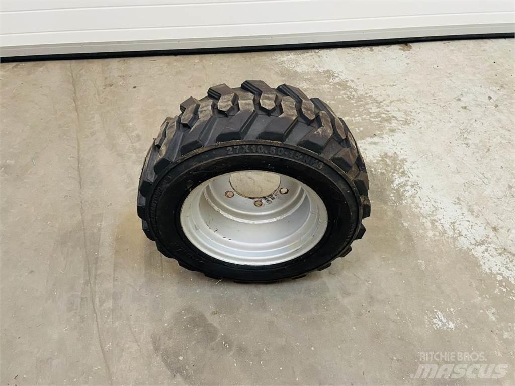  27X10,5X15 Колеса