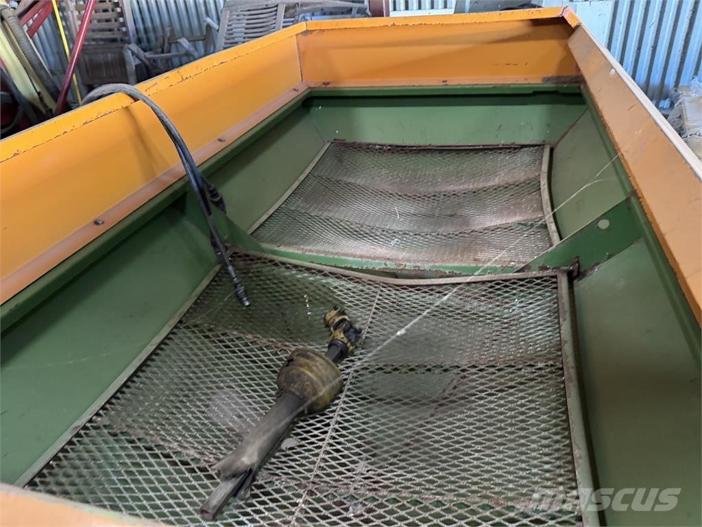 Amazone ZA-U 1801 Самохідні обприскувачі